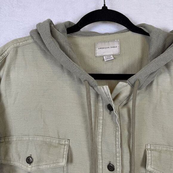 American Eagle Cropped Hooded Military Jacket Green Pockets Washed Out Size XL - Picture 4 of 12
